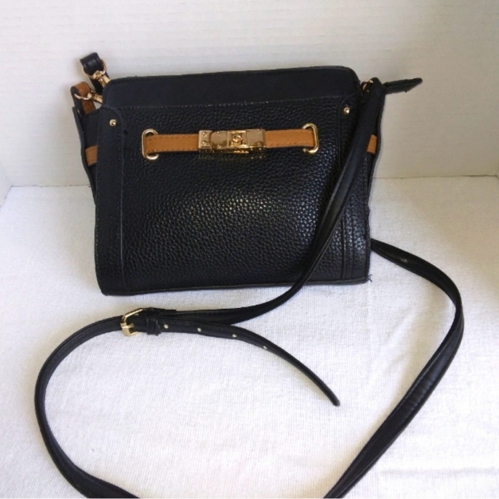 Clarks Black Wristlet/Crossbody Bag With Gold Hardware